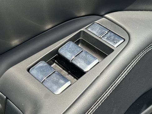 New 2027 Lincoln Navigator Reserve AWD/4WD image 29