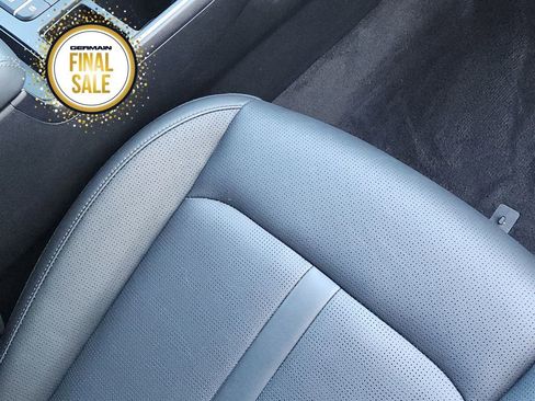 Certified 2025 Kia Sorento S image 25