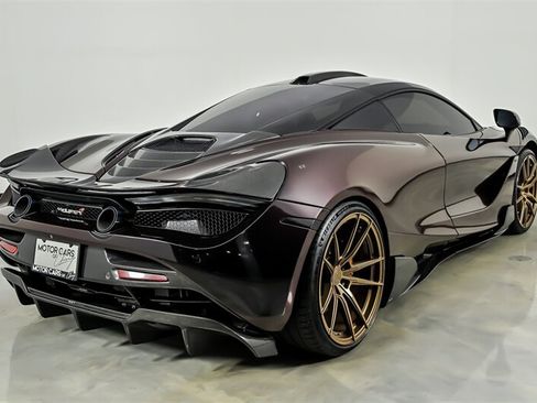 Used 2018 McLaren 720S RWD image 15