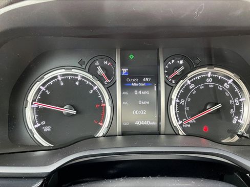 Used 2024 Toyota 4Runner TRD Off-Road Premium image 24