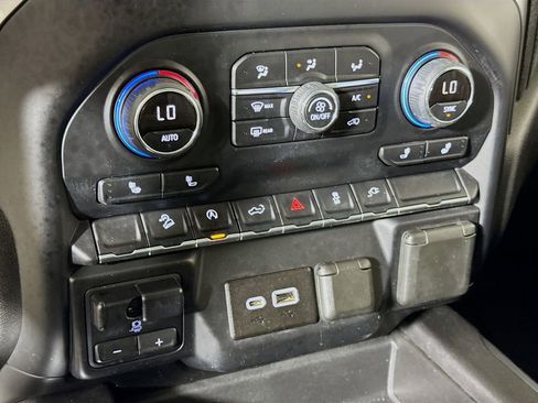 Used 2019 Chevrolet Silverado 1500 LT Trail Boss image 14