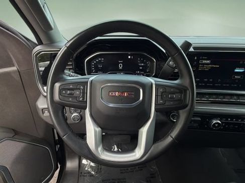 Used 2025 GMC Sierra 1500 SLT AWD/4WD image 11