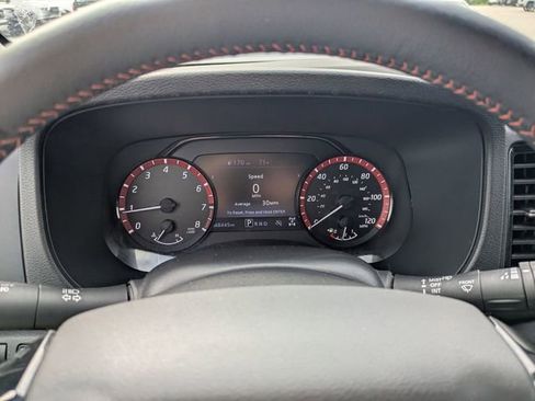 Used 2024 Nissan Frontier PRO-4X w/ Off-Road Protection Package AWD/4WD image 17