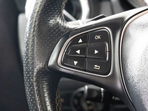 Used 2016 Mercedes-Benz GLA 250 GLA 250 image 32