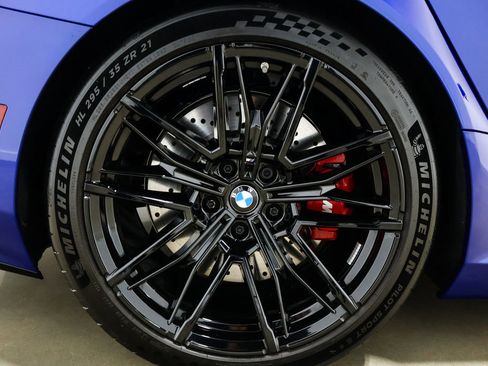 Used 2025 BMW M5 Touring image 40