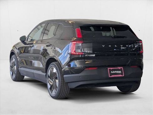 New 2025 Volvo EX30 Plus w/ Protection Package Premier image 8