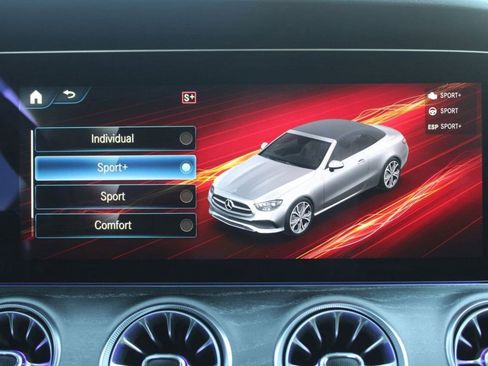 Used 2023 Mercedes-Benz E 450 4MATIC Cabriolet image 46