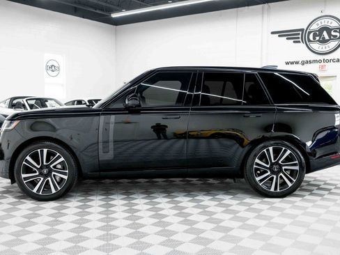 Used 2023 Land Rover Range Rover SE AWD/4WD image 10