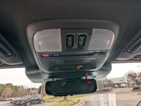 Used 2024 Subaru Crosstrek 2.5i Wilderness image 24