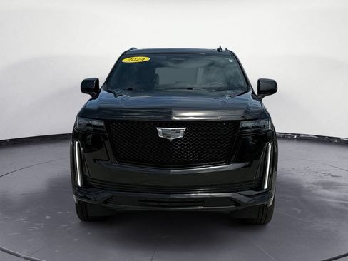 Used 2024 Cadillac Escalade Sport w/ LPO, ONYX Package AWD/4WD image 9