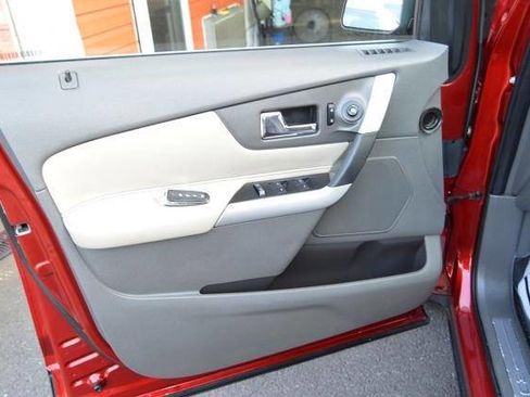 Used 2013 Ford Edge Limited image 32