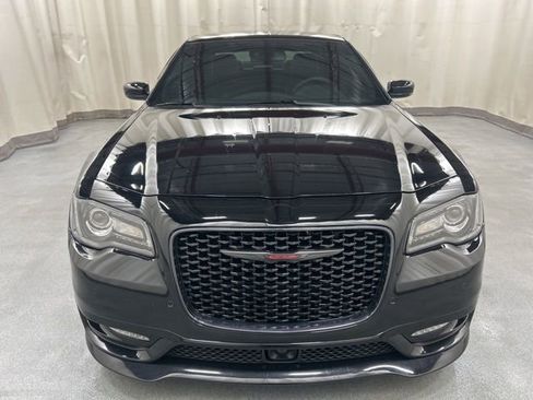 Used 2023 Chrysler 300 S w/ Comfort Group image 8