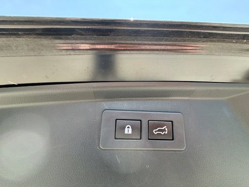 Used 2020 Subaru Outback Limited w/ Popular Package #2 AWD/4WD image 10