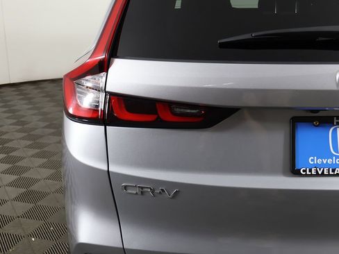 Used 2023 Honda CR-V EX image 15