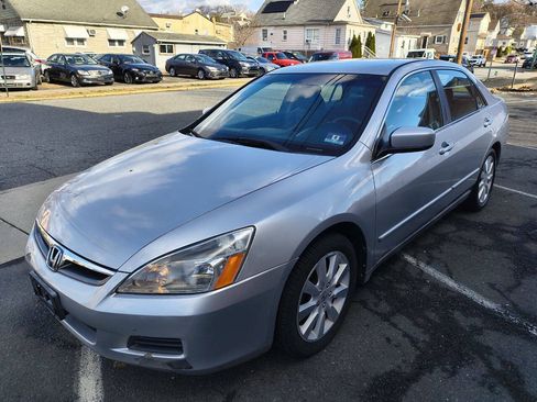 Used 2007 Honda Accord SE image 1