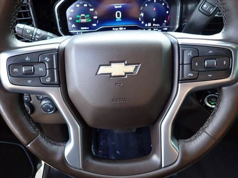 Used 2024 Chevrolet Silverado 1500 LT AWD/4WD image 15