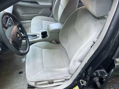 Used 2016 Chevrolet Impala Limited LS FWD image 8
