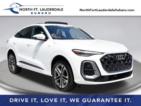 Used 2025 Audi Q5 Premium Plus AWD/4WD image 1