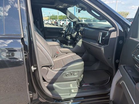 Used 2024 GMC Sierra 1500 AT4X AWD/4WD image 16