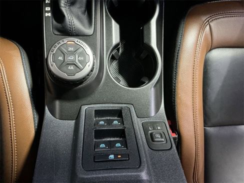 Used 2023 Ford Bronco Outer Banks image 31