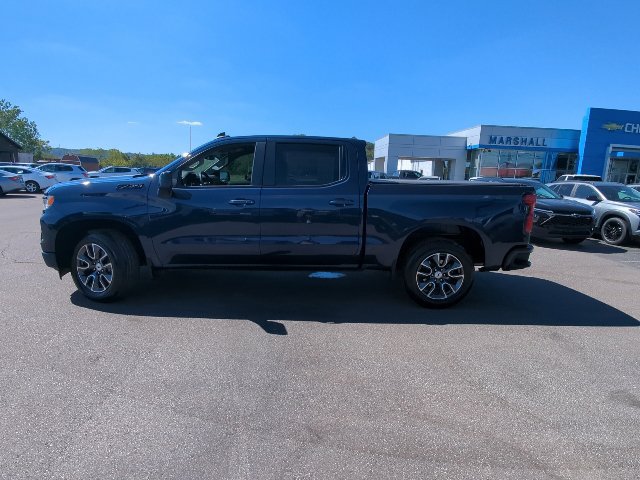 Used 2023 Chevrolet Silverado 1500 RST w/ Z71 Off-Road Package AWD/4WD image 31