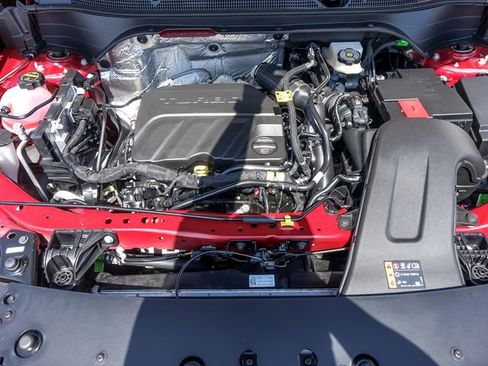 New 2026 Chevrolet Trax RS FWD image 9