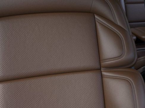 New 2026 Lincoln Navigator Reserve AWD/4WD image 16