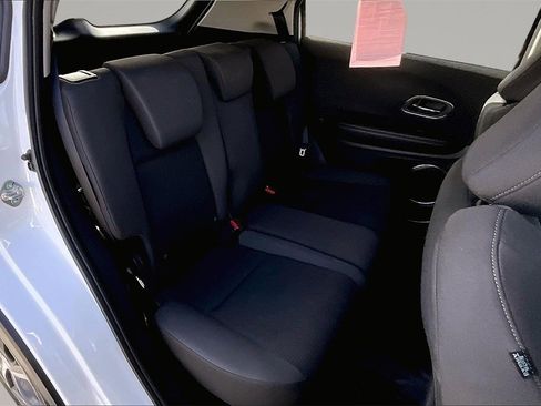 Used 2021 Honda HR-V EX image 23