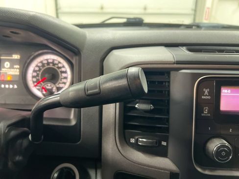 Used 2018 RAM 3500 Tradesman w/ Chrome Appearance Group AWD/4WD image 11