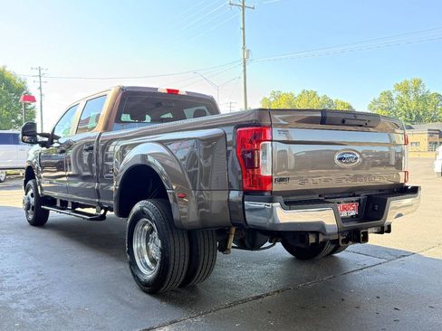Used 2017 Ford F350 XL w/ STX Appearance Package AWD/4WD image 5