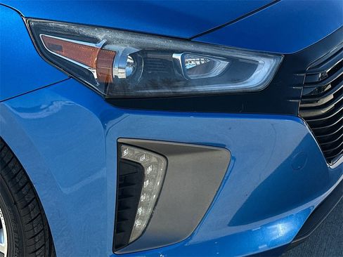 Used 2017 Hyundai Ioniq Limited image 9