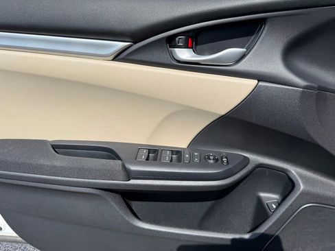 Used 2019 Honda Civic LX image 17