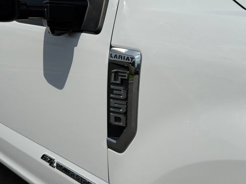 Used 2018 Ford F350 Lariat w/ Chrome Package AWD/4WD image 17