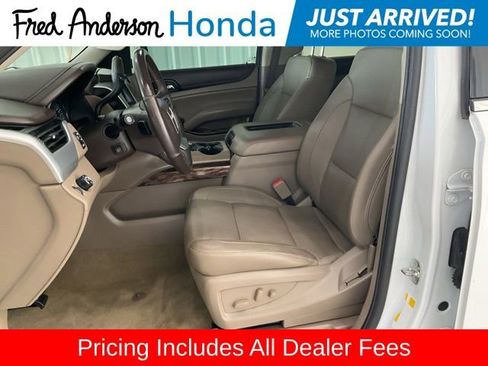 Used 2018 GMC Yukon SLT w/ Premium Edition RWD image 3