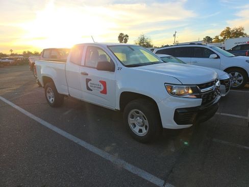 Used 2022 Chevrolet Colorado W/T w/ WT Convenience Package image 2