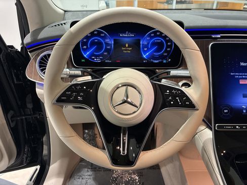 Used 2023 Mercedes-Benz EQS 450+ 4MATIC SUV image 9