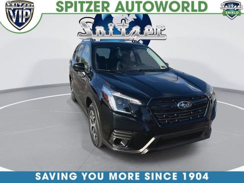 Used 2023 Subaru Forester Premium AWD/4WD image 3