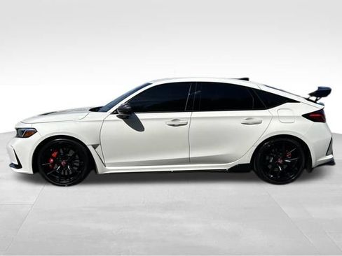 Used 2026 Honda Civic Type R image 9