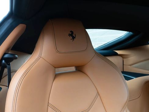 Used 2017 Ferrari F12 Berlinetta RWD image 29