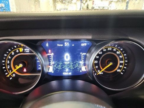 Used 2023 Jeep Gladiator Mojave w/ Cold Weather Group image 19