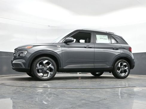 New 2026 Hyundai Venue SEL FWD image 43
