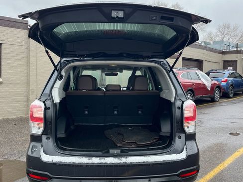 Used 2017 Subaru Forester 2.5i Touring image 23
