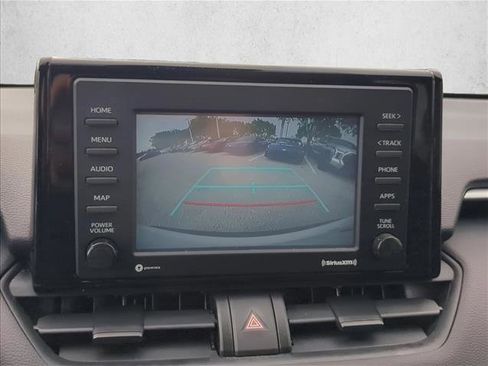 Certified 2021 Toyota RAV4 LE FWD image 18