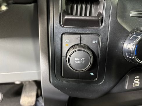 Used 2025 Ford F150 XLT w/ Equipment Group 301A Standard AWD/4WD image 20