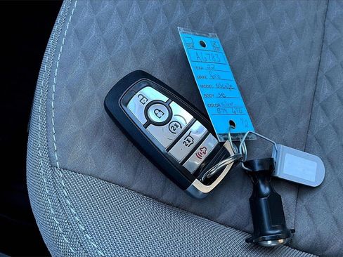 Used 2022 Ford Escape SE w/ Convenience Package image 11