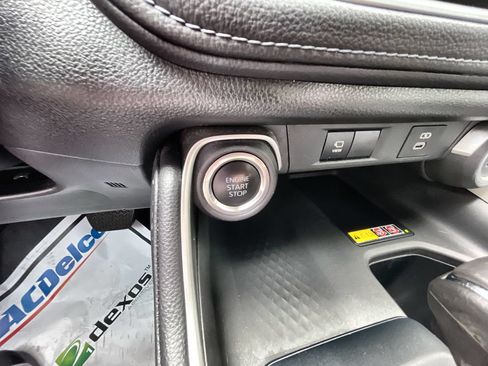 Used 2024 Toyota Grand Highlander FWD image 17