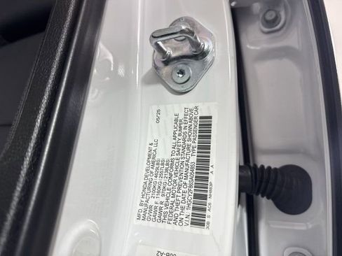 Used 2025 Honda Accord Touring image 37