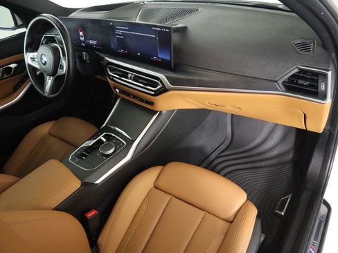 Used 2023 BMW 330i Sedan w/ M Sport Package image 18