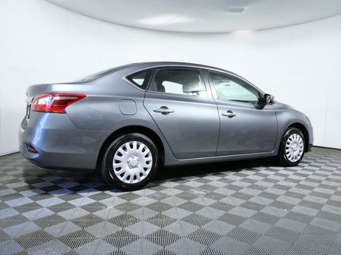 Used 2016 Nissan Sentra S FWD image 8