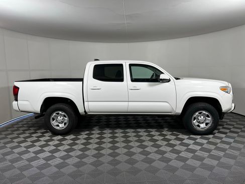 Certified 2023 Toyota Tacoma SR image 4